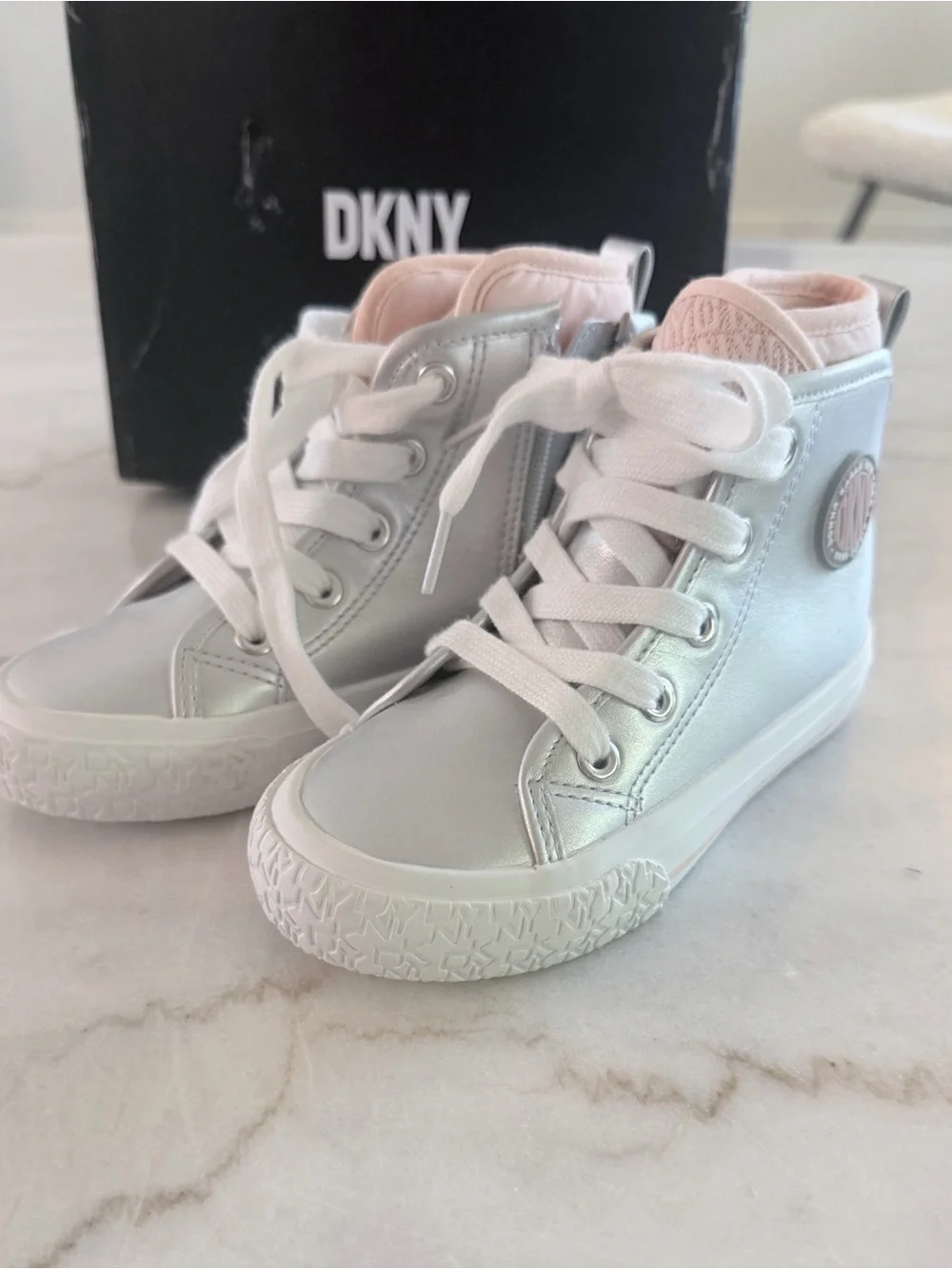 DKNY Little Girls Hannah Brooke metallic high-top sneakers